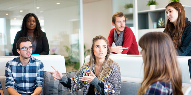 Mujeres en el mbito empresarial 2024