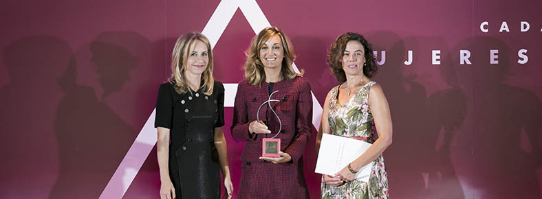 Mara del Pino Velzquez, premio Liderazgo Mujer Empresaria de FEDEPE